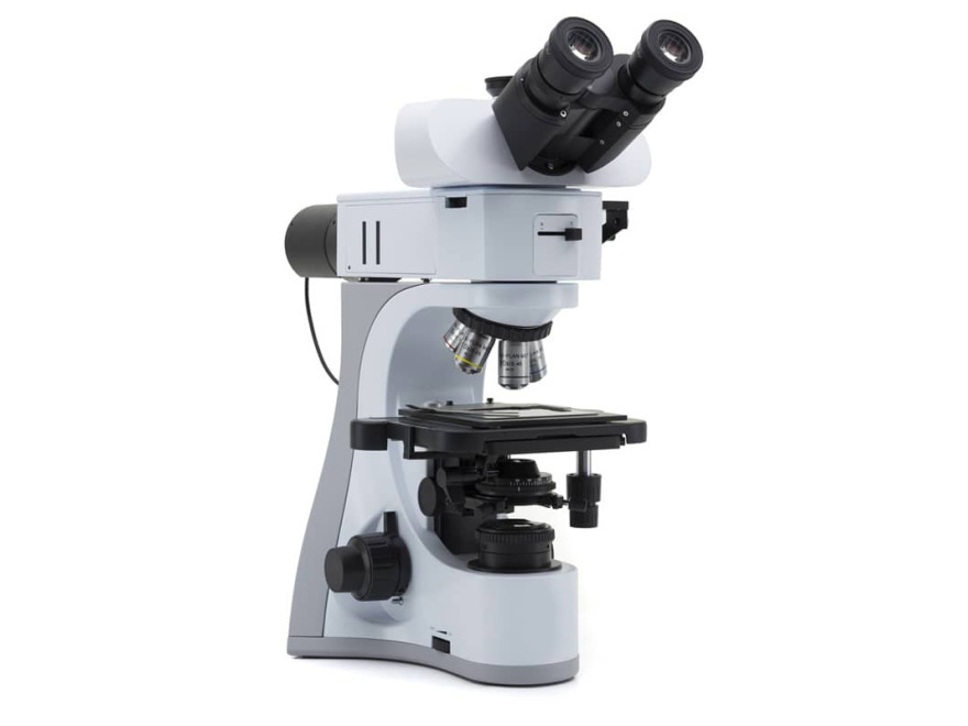 Trinokulární metalurgický mikroskop B-510METR